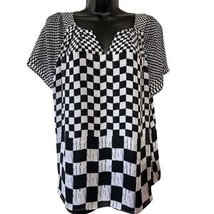 Worthington Womens Plus Size PXL Black White Checkerboard Short Sleeve V Neck